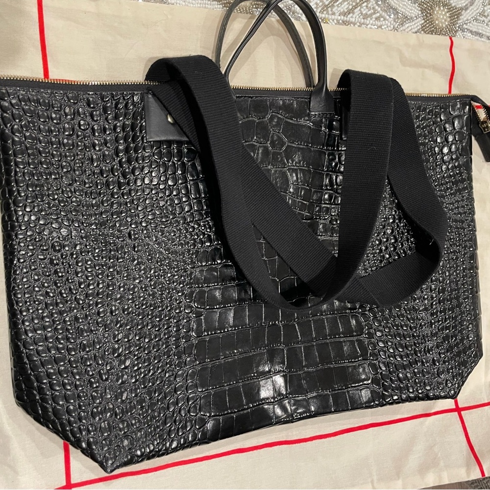 Clare V moc croc tote